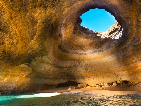 Speedboat on the Benagil Caves speedboat tour cruising the Algarve coastline